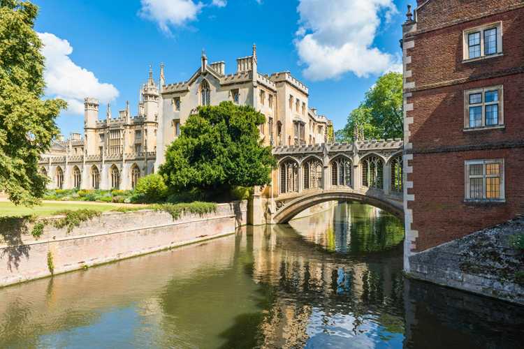 Unforgettable experiences in Cambridge – Guided tours, day trips, tastings, and authentic local adventures in 2026