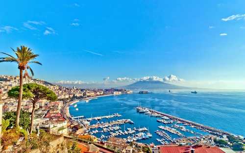 Naples bay open-top sightseeing bus